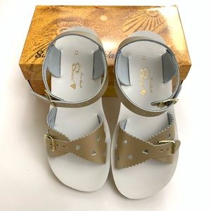NEW Sz 13 Gold Sweetheart Sun San Sandals